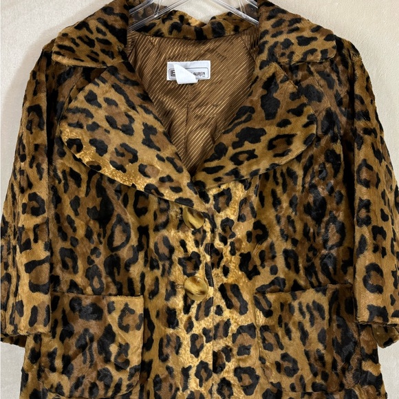 Elliott Lauren Jackets & Blazers - Vintage Elliott Lauren Leopard Print Jacket